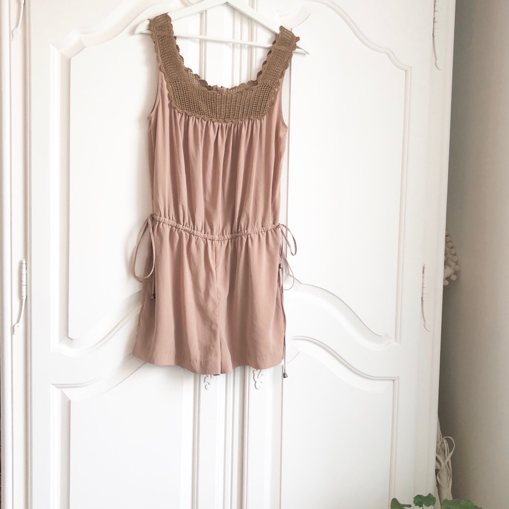 Club Monaco romper silk size 4